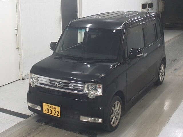 DAIHATSU MOVE CONTE