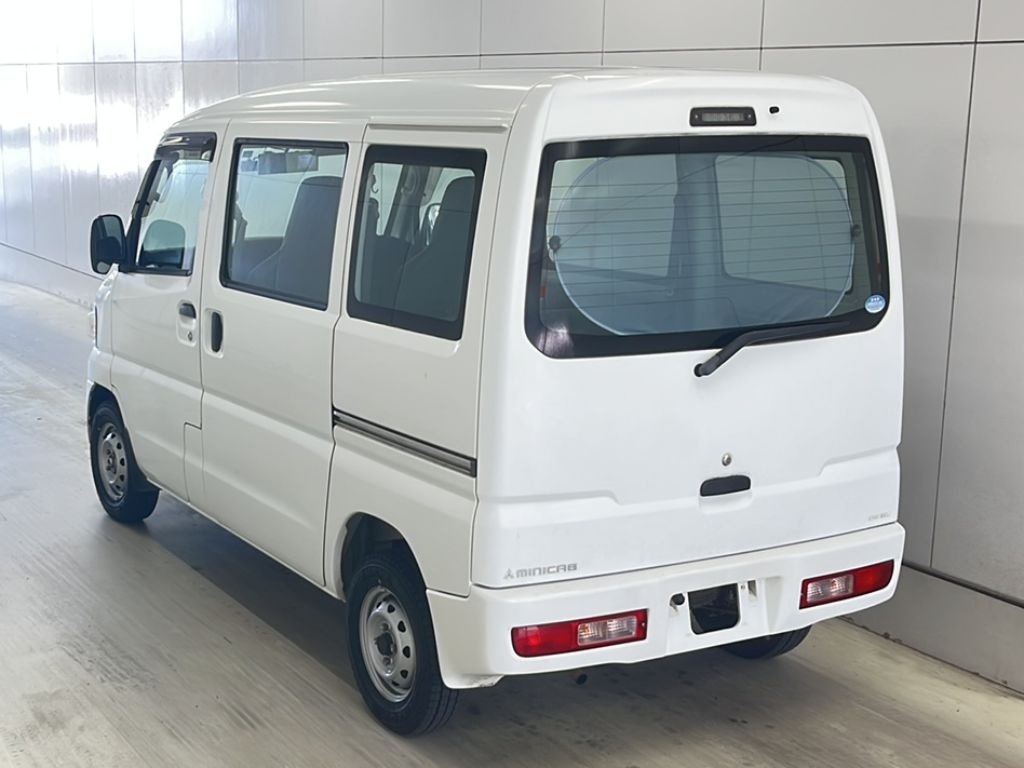 MITSUBISHI MINICAB