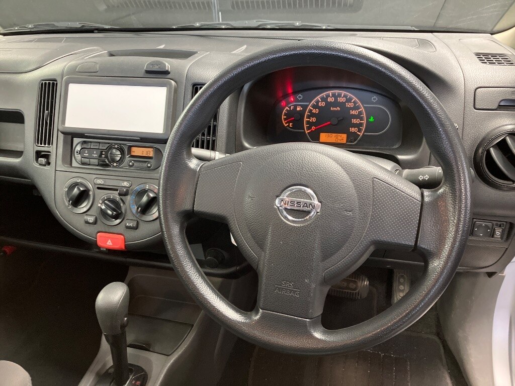 NISSAN AD