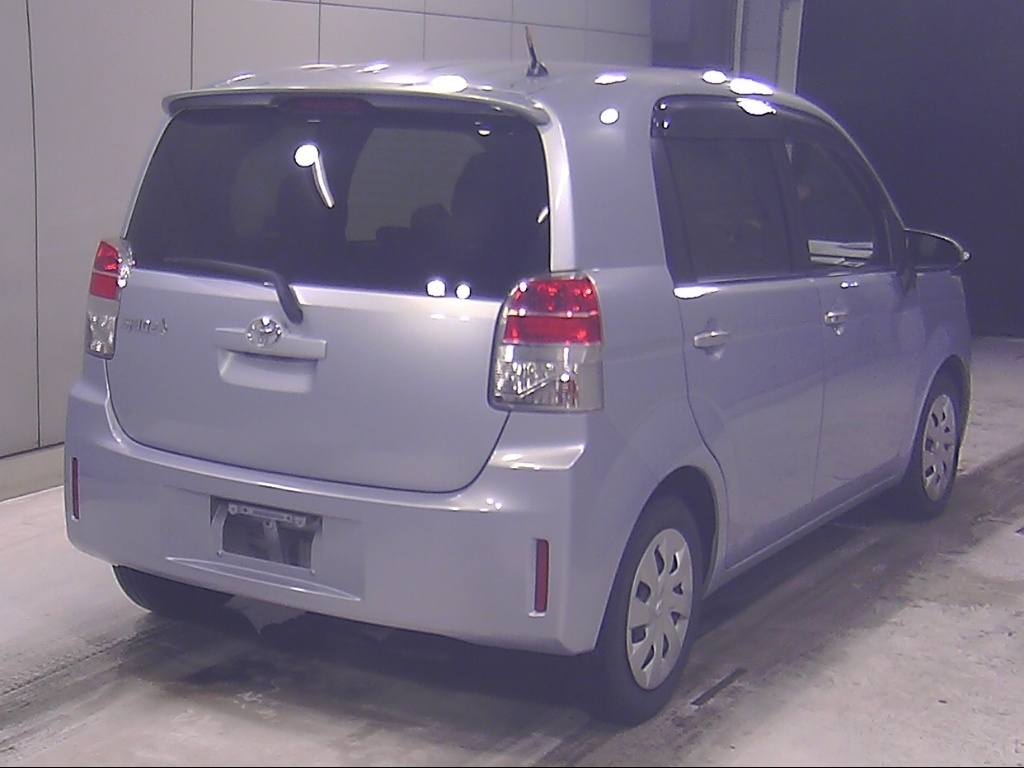 TOYOTA SPADE