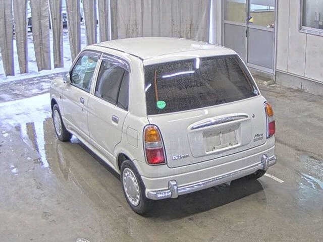 DAIHATSU MIRA GINO