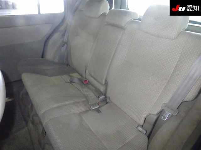 TOYOTA RAUM
