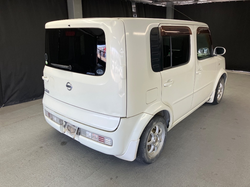 NISSAN CUBE