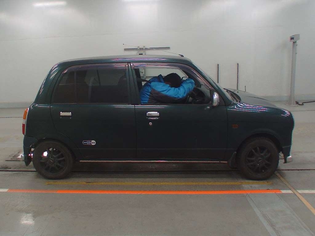 DAIHATSU MIRA GINO