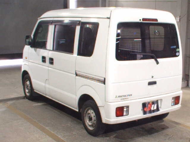 MITSUBISHI MINICAB