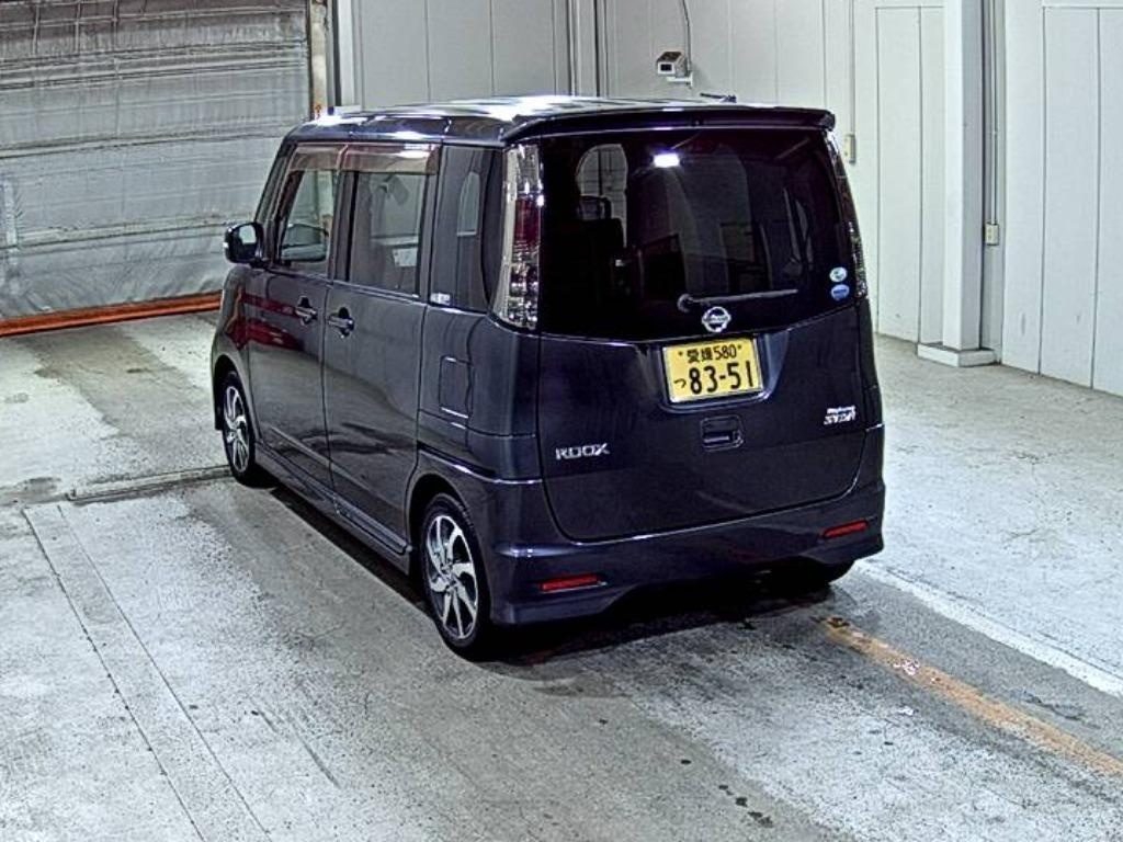 NISSAN ROOX