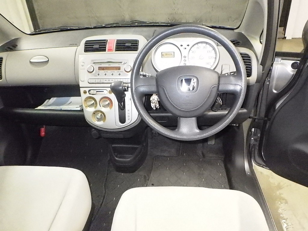 HONDA LIFE