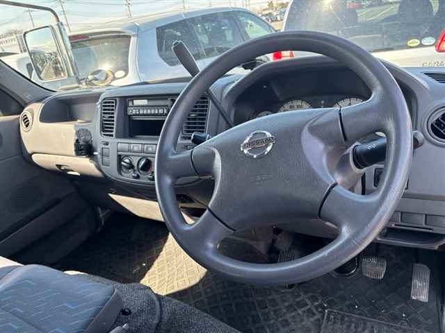 NISSAN CARAVAN