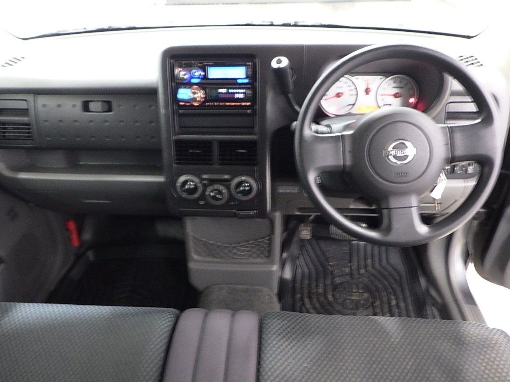 NISSAN CUBE