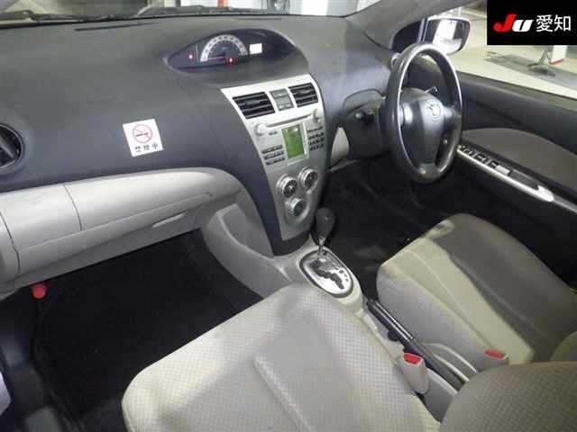 TOYOTA BELTA