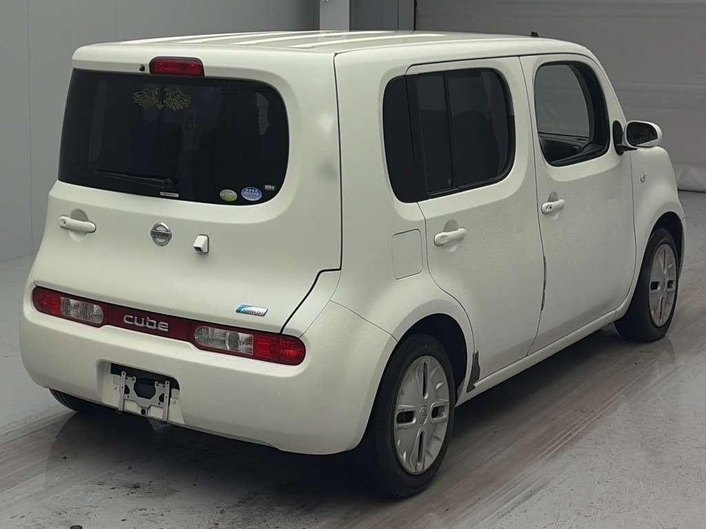 NISSAN CUBE