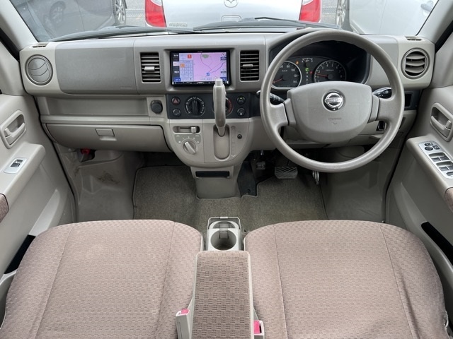NISSAN NV100 CLIPPER