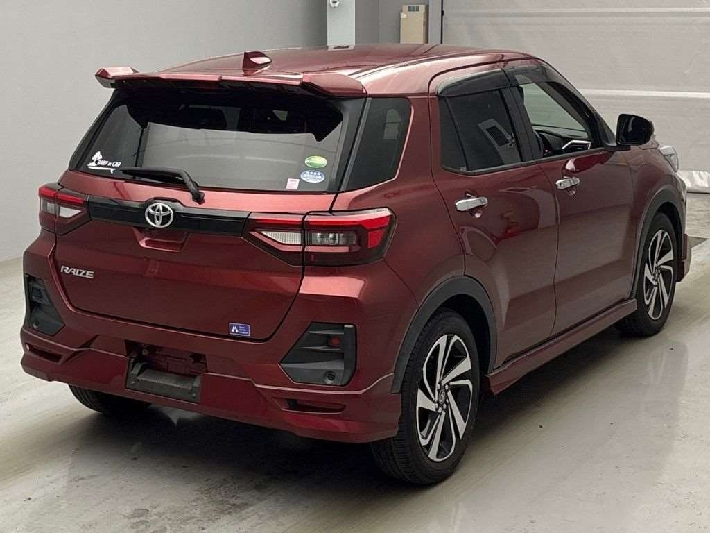 TOYOTA RAIZE