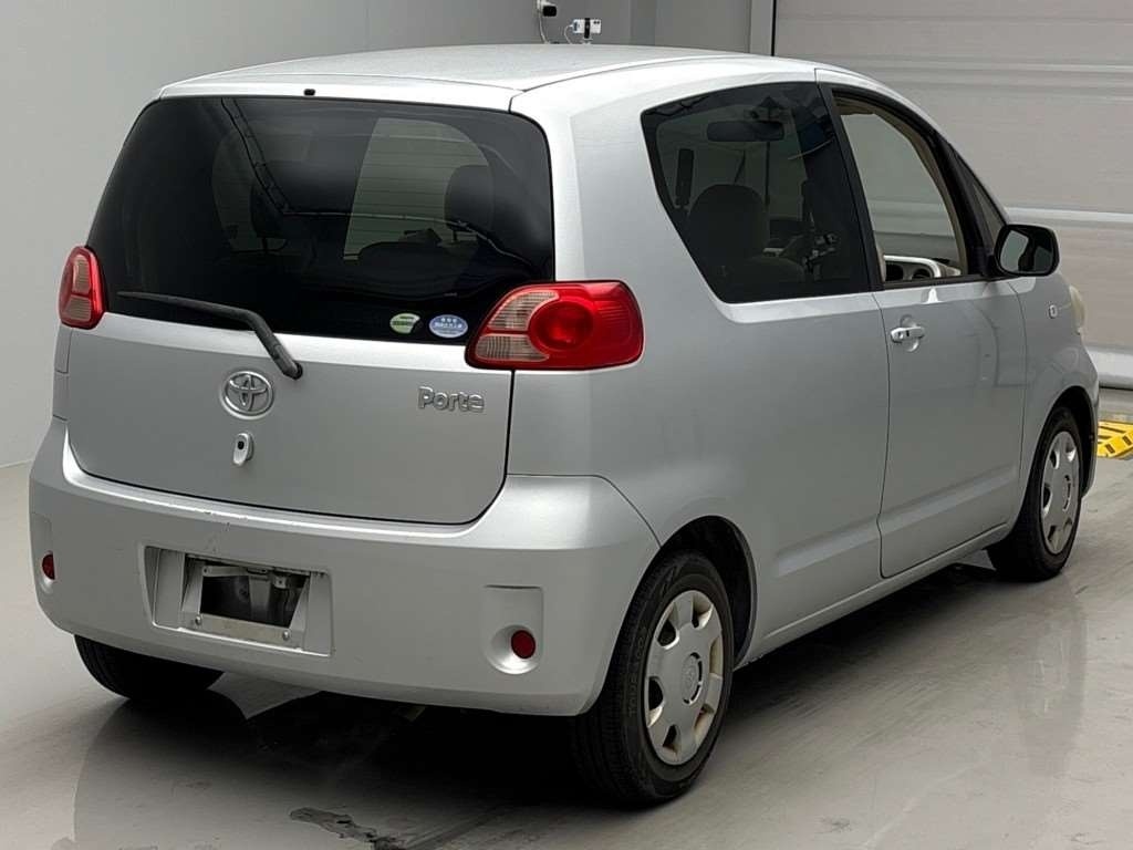 TOYOTA PORTE