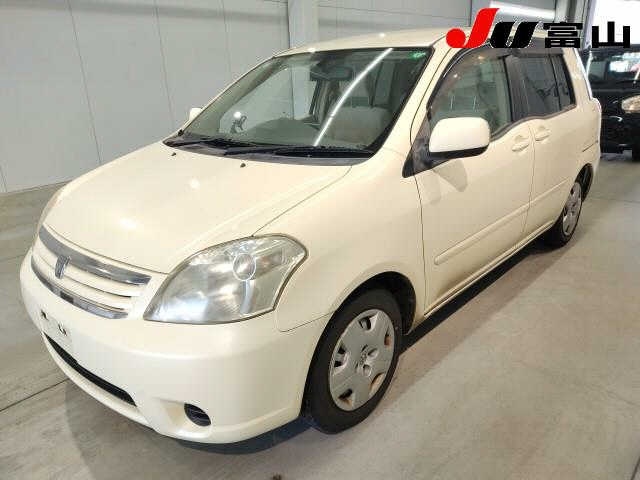 TOYOTA RAUM