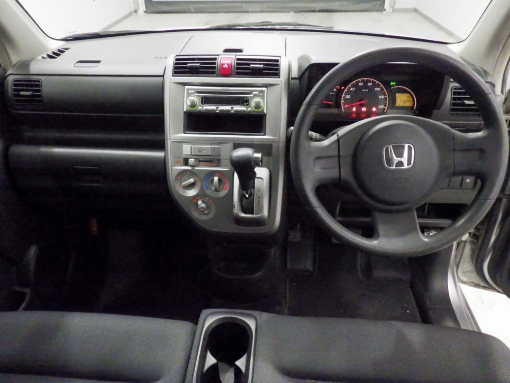 HONDA ZEST