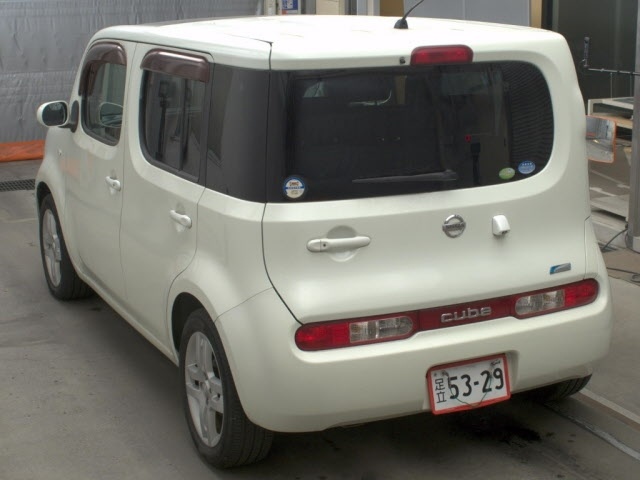 NISSAN CUBE