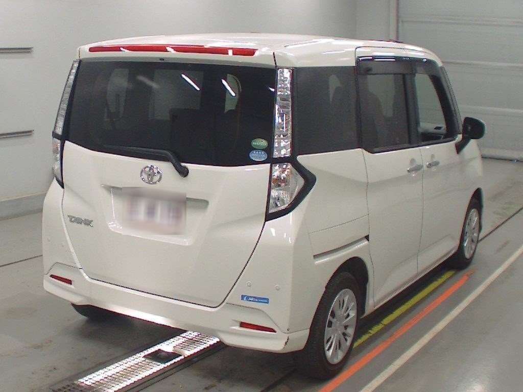 TOYOTA TANK