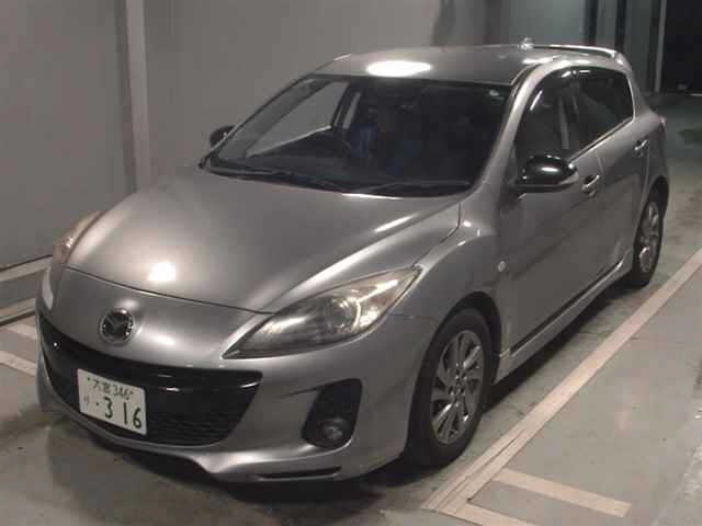 MAZDA AXELA