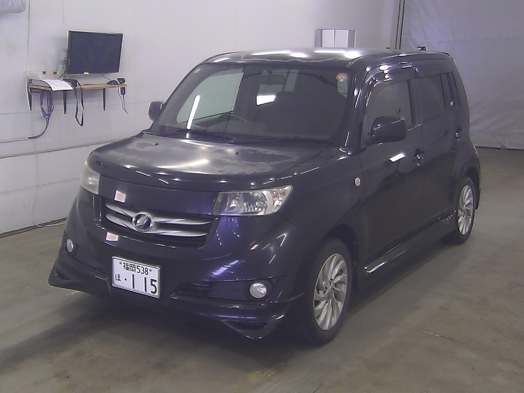 TOYOTA BB