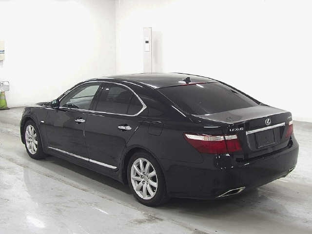 LEXUS LS460
