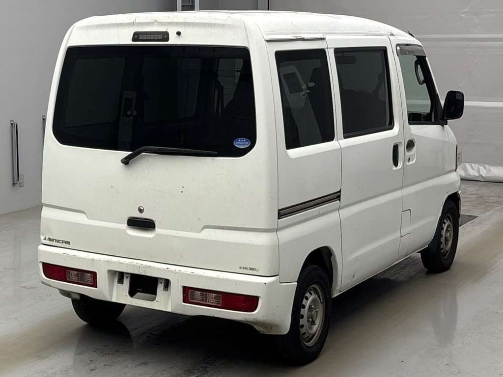 MITSUBISHI MINICAB