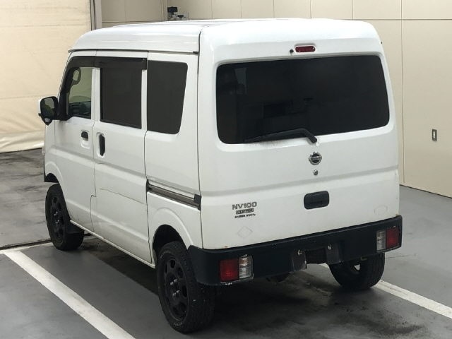 NISSAN NV100 CLIPPER