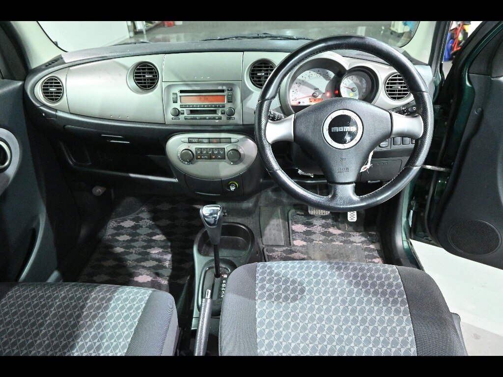DAIHATSU MIRA GINO