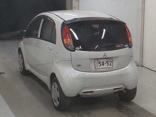 MITSUBISHI I