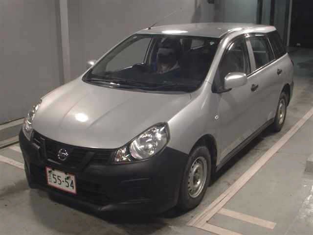 NISSAN AD