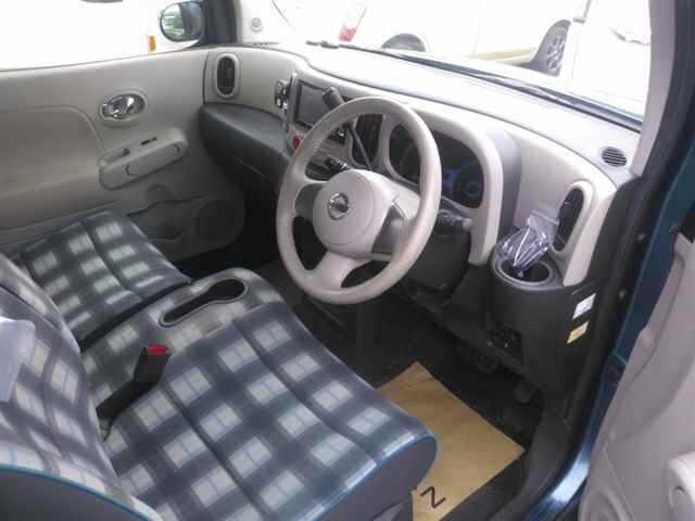 NISSAN CUBE