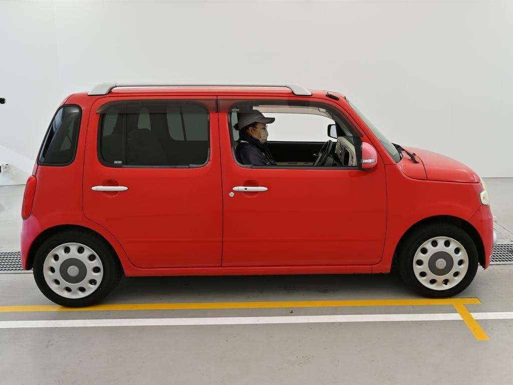 DAIHATSU MIRA COCOA
