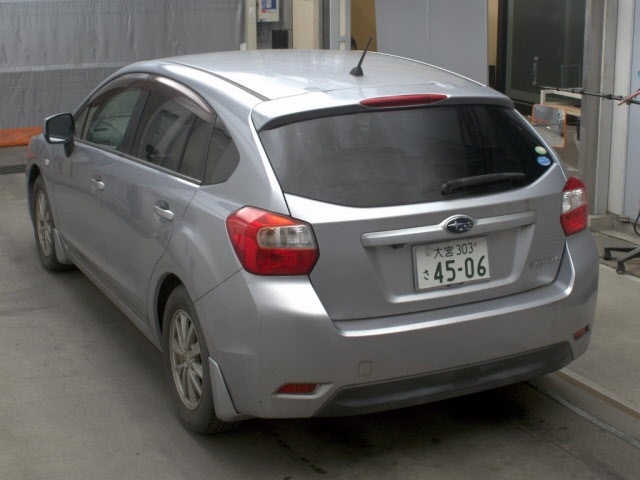 SUBARU IMPREZA