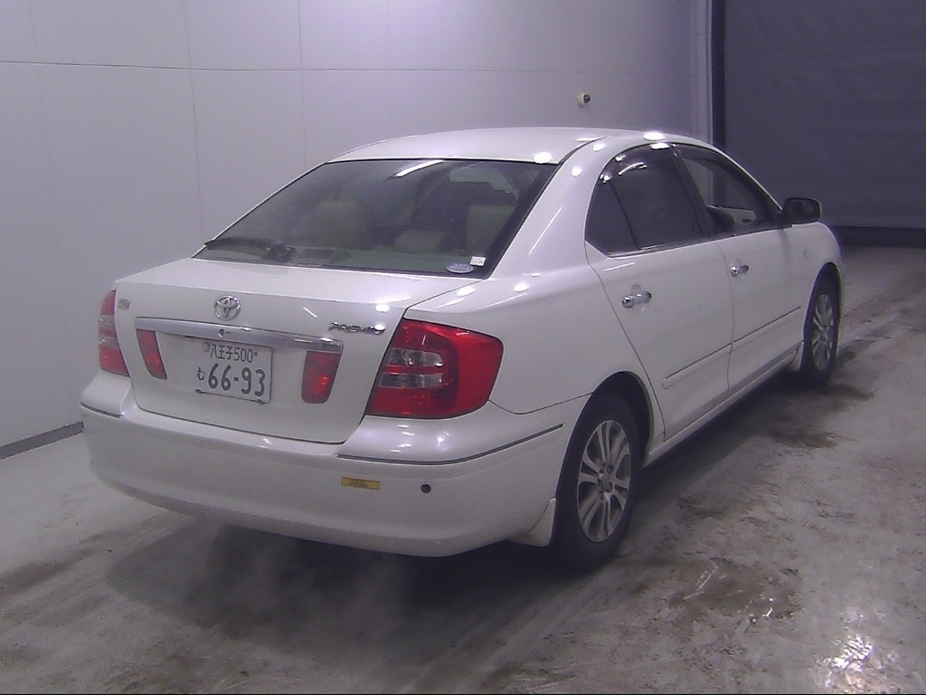 TOYOTA PREMIO