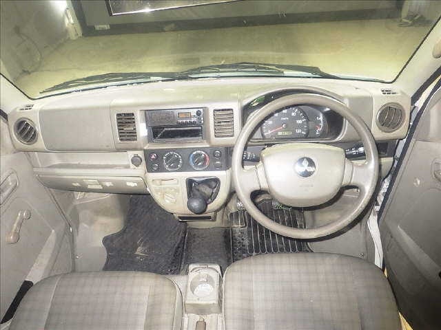 MITSUBISHI MINICAB