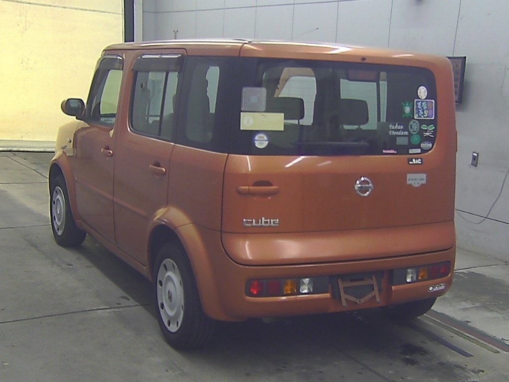 NISSAN CUBE