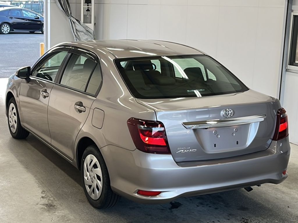 TOYOTA COROLLA AXIO