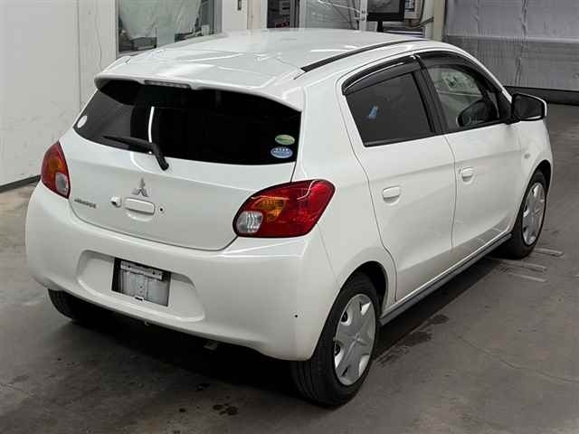MITSUBISHI MIRAGE