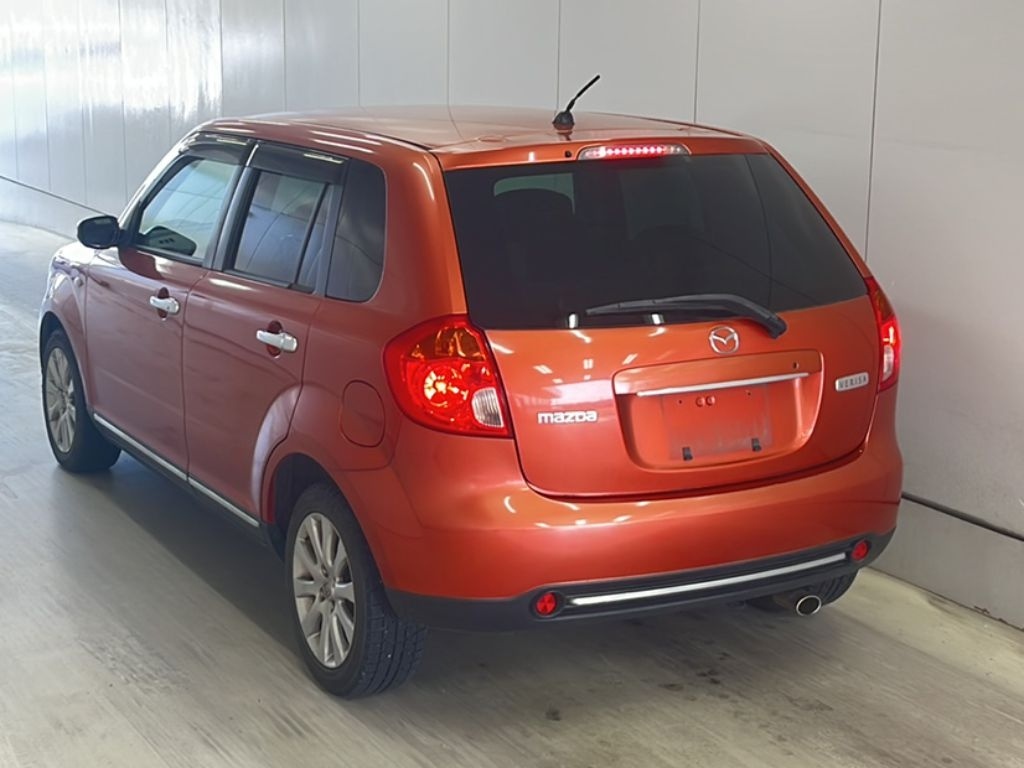MAZDA VERISA