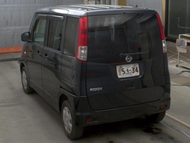 NISSAN ROOX