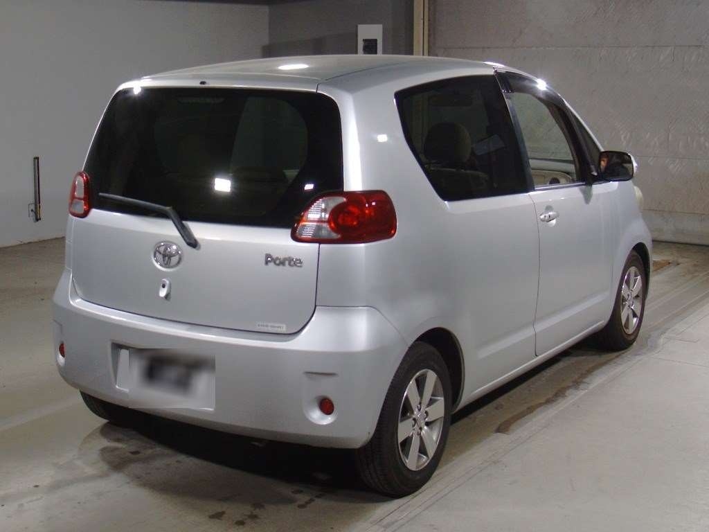 TOYOTA PORTE