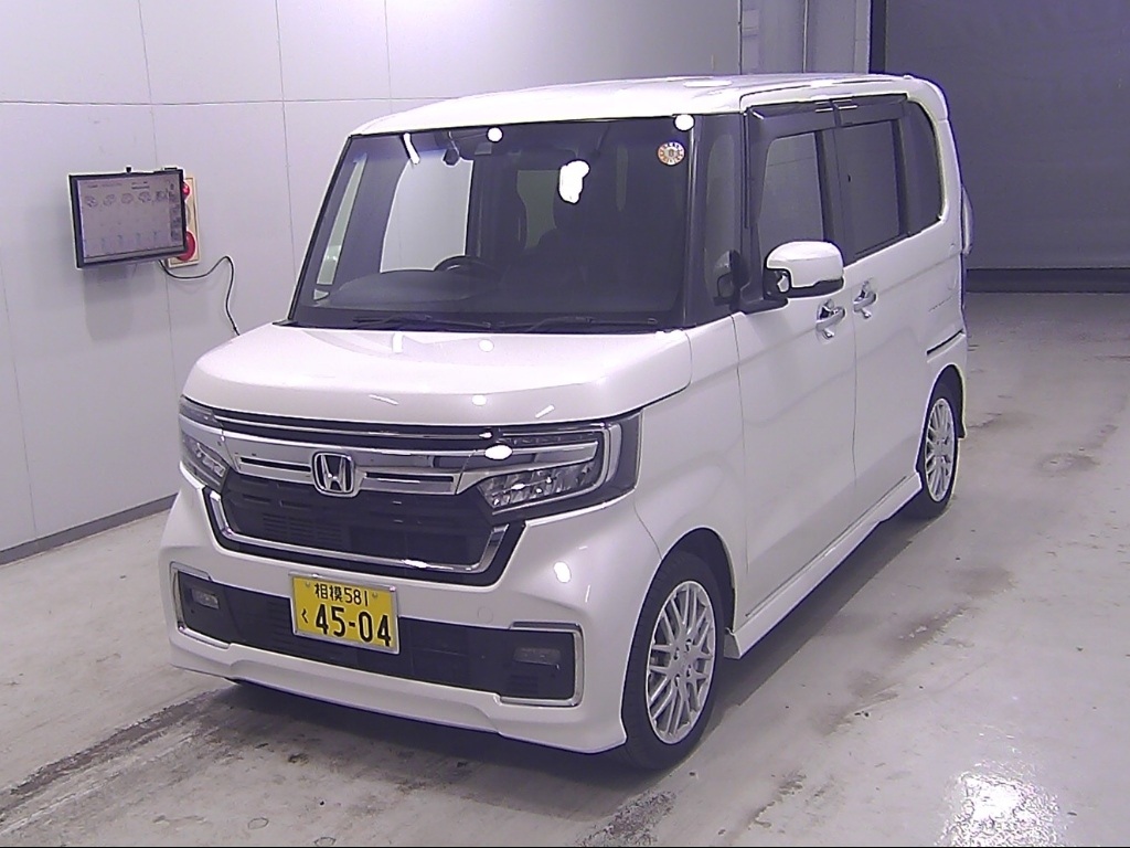 HONDA N-BOX