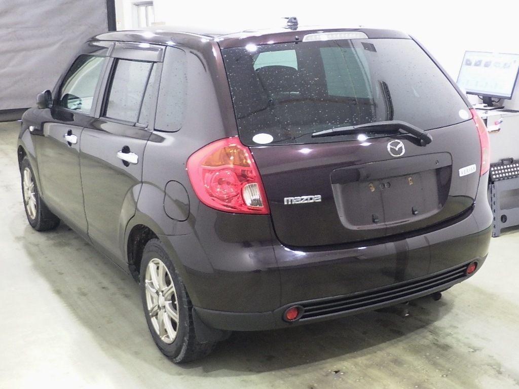 MAZDA VERISA