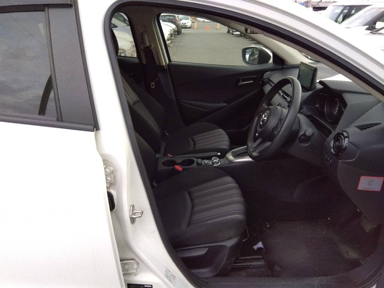 MAZDA MAZDA2