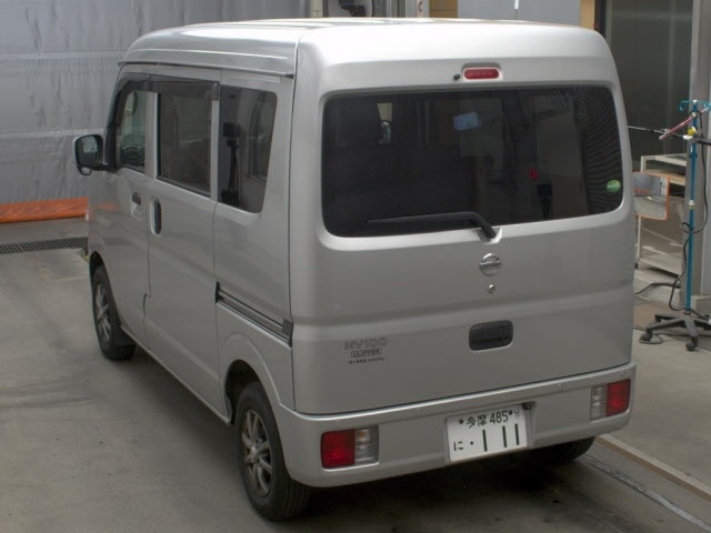NISSAN NV100 CLIPPER
