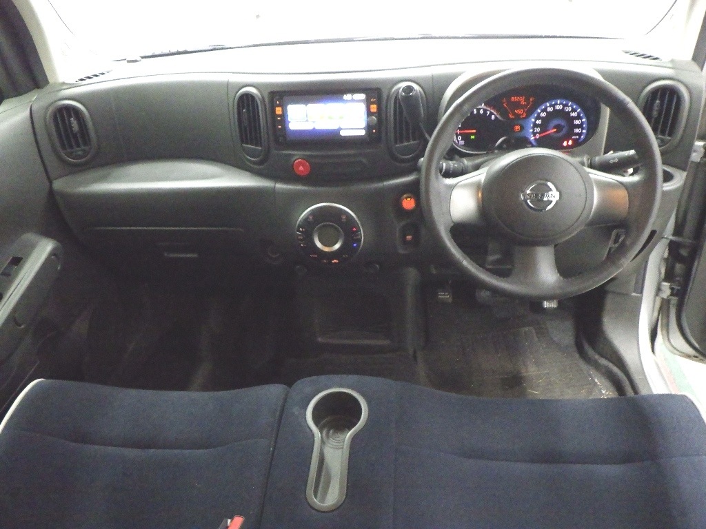 NISSAN CUBE
