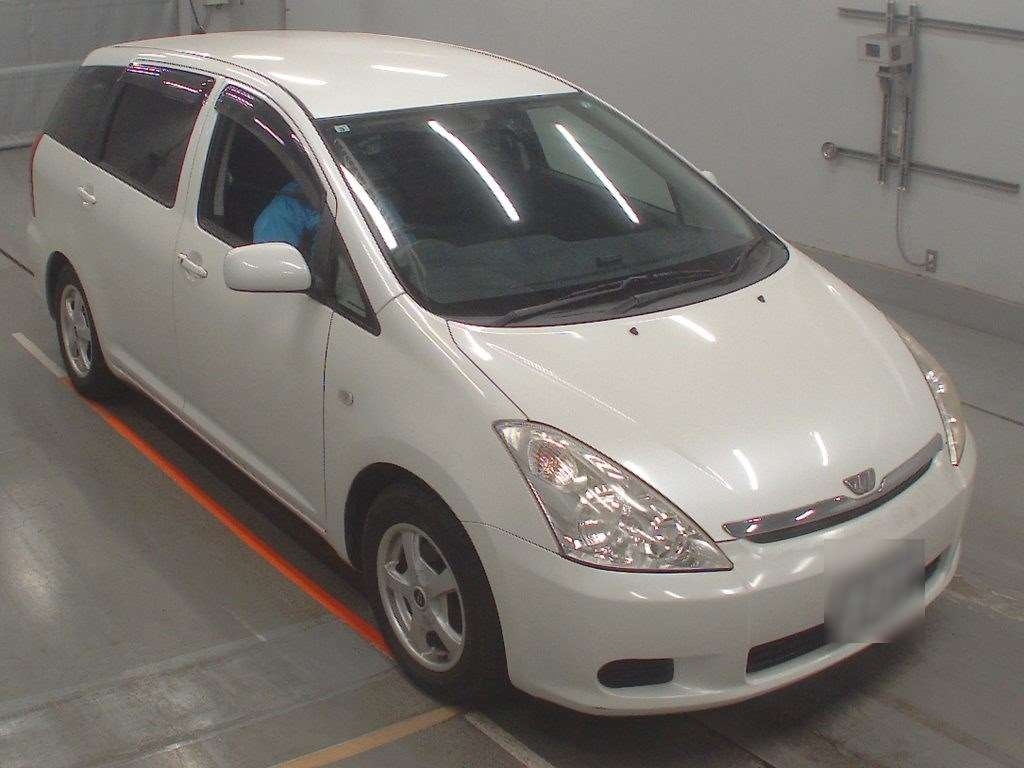 TOYOTA WISH
