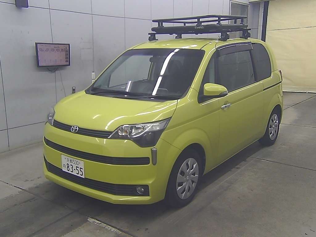 TOYOTA SPADE