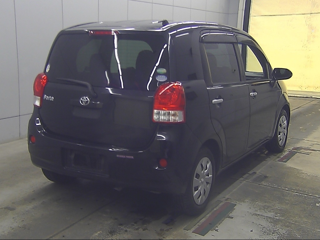 TOYOTA PORTE