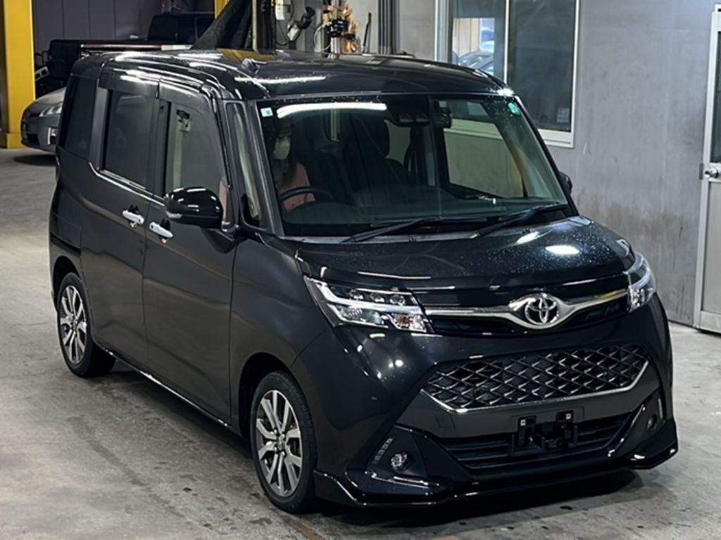 TOYOTA TANK